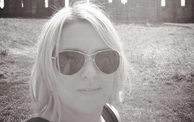 Picture of Nicola who survived a stroke at just 42