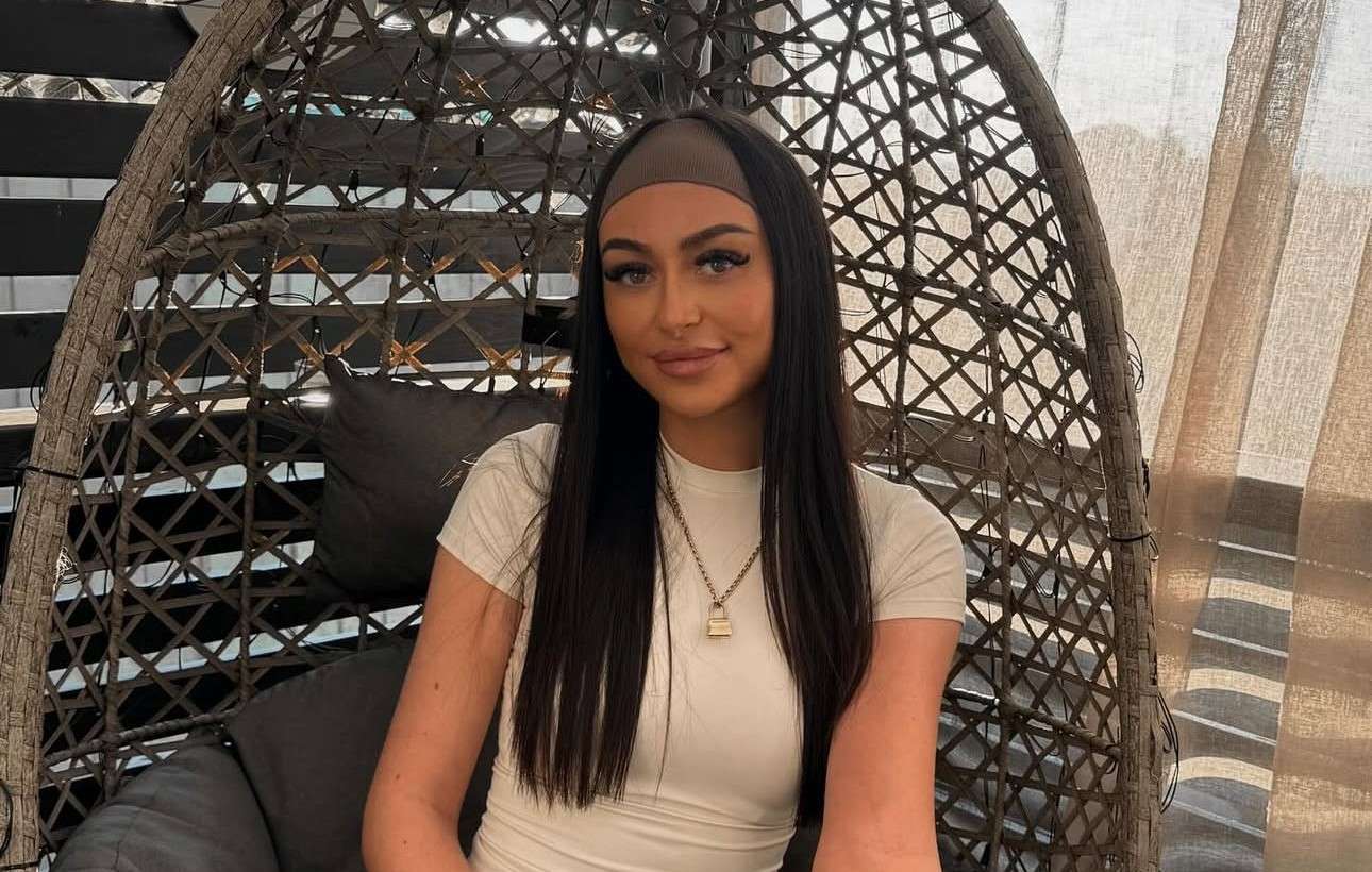 Picture of Saskia who survived a haemorrhagic stroke at just 22