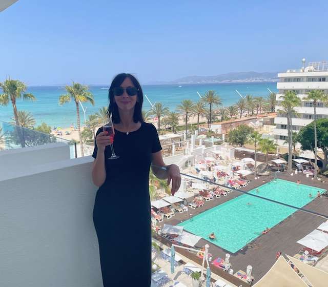 Picture of Karen who had an ischaemic stroke at 54 making the most of life after stroke